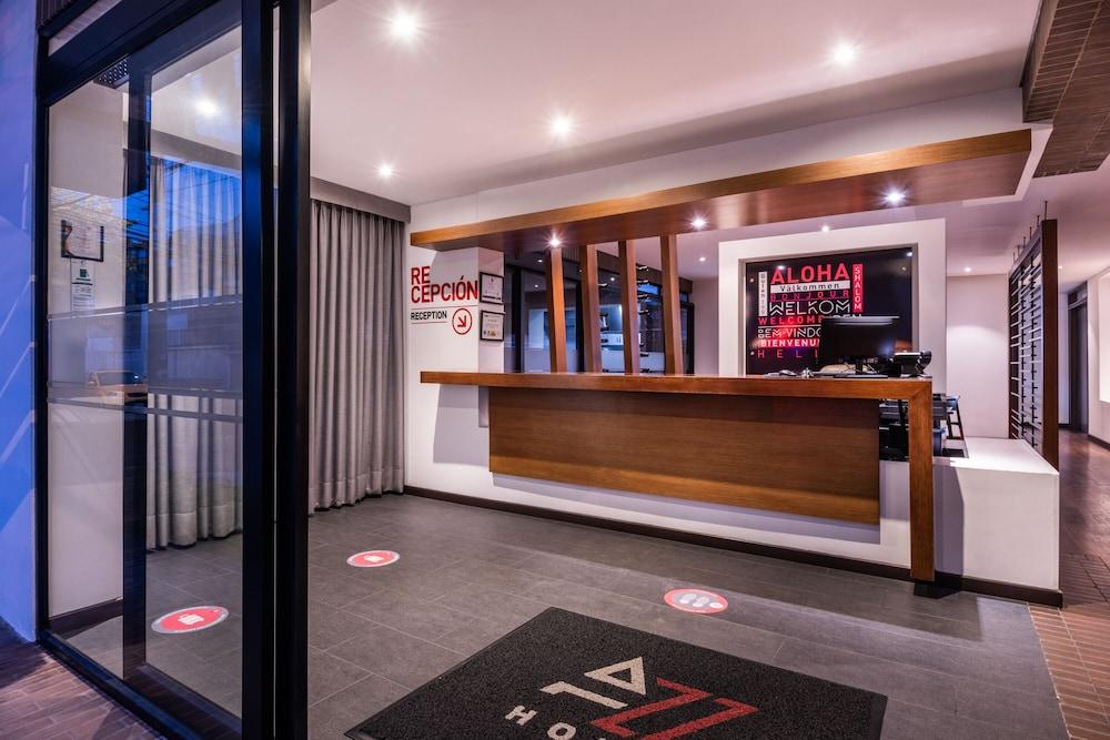 Hotel Az 4*