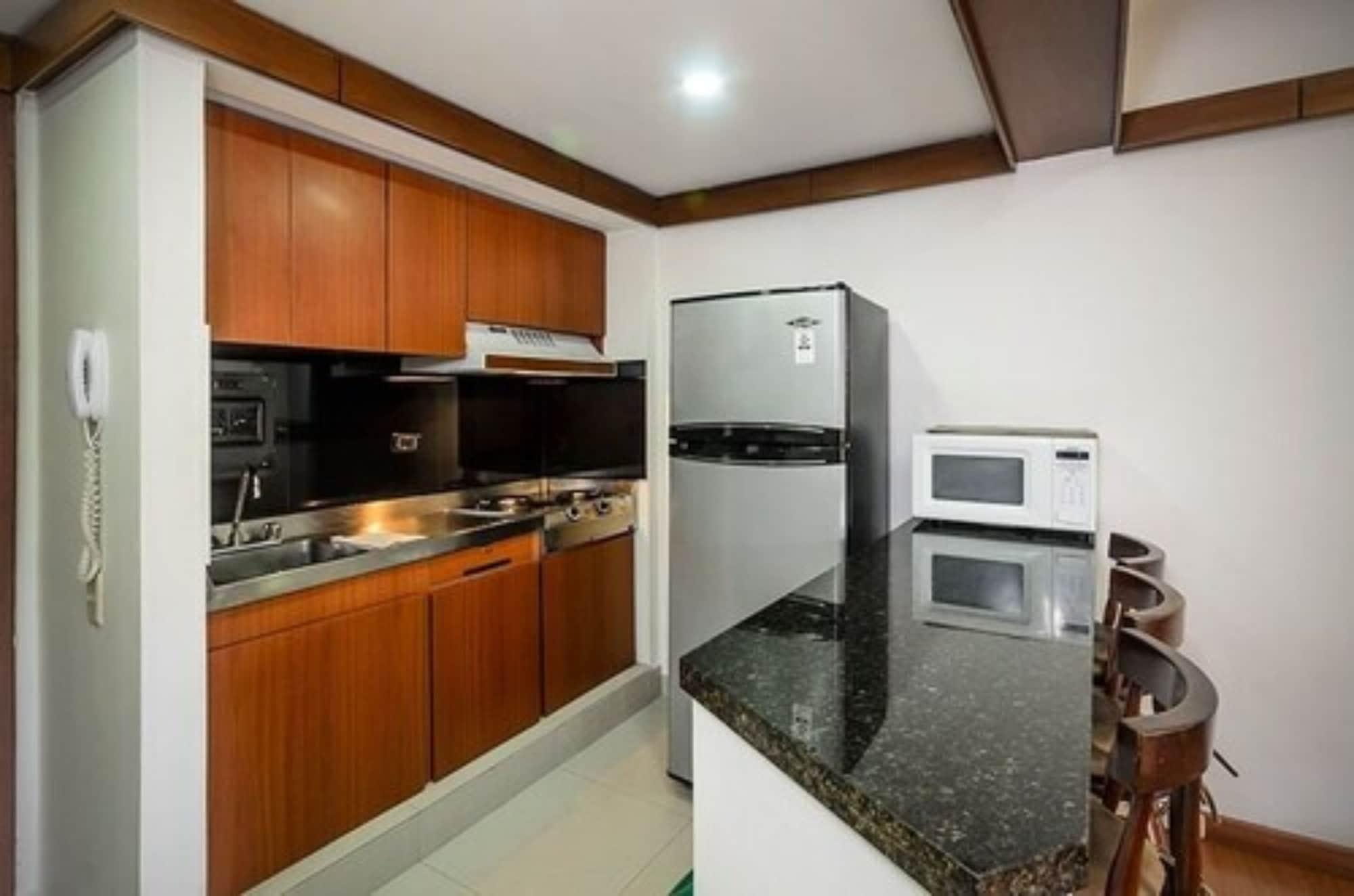 Travelers Y Condominioplenitud Bogota