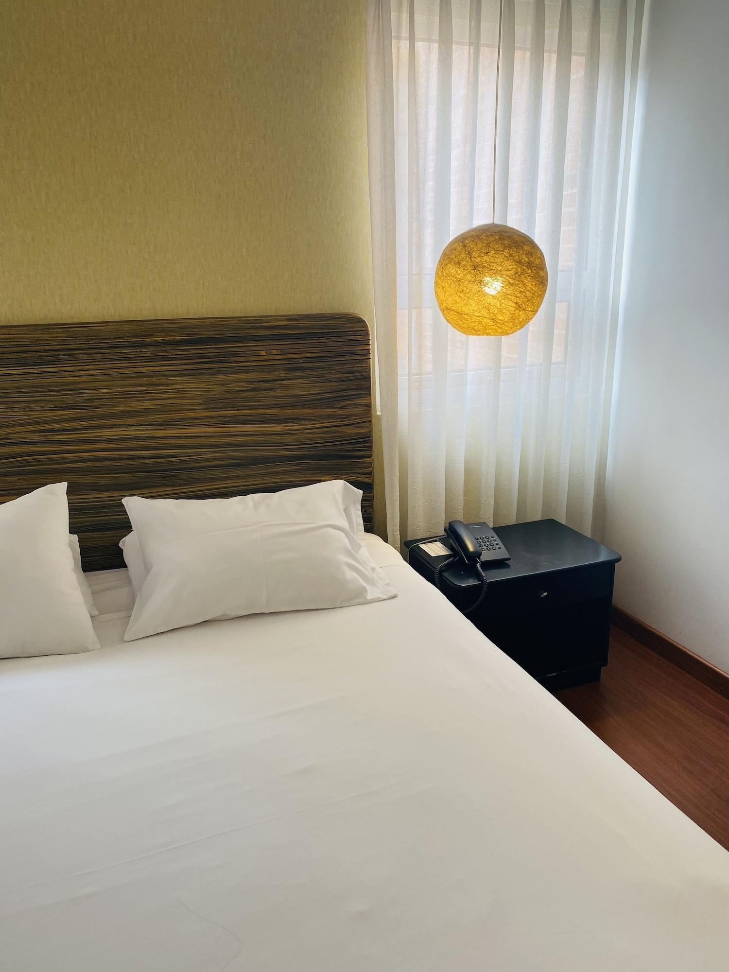 Retiro 84 By Mij Hotel Bogota