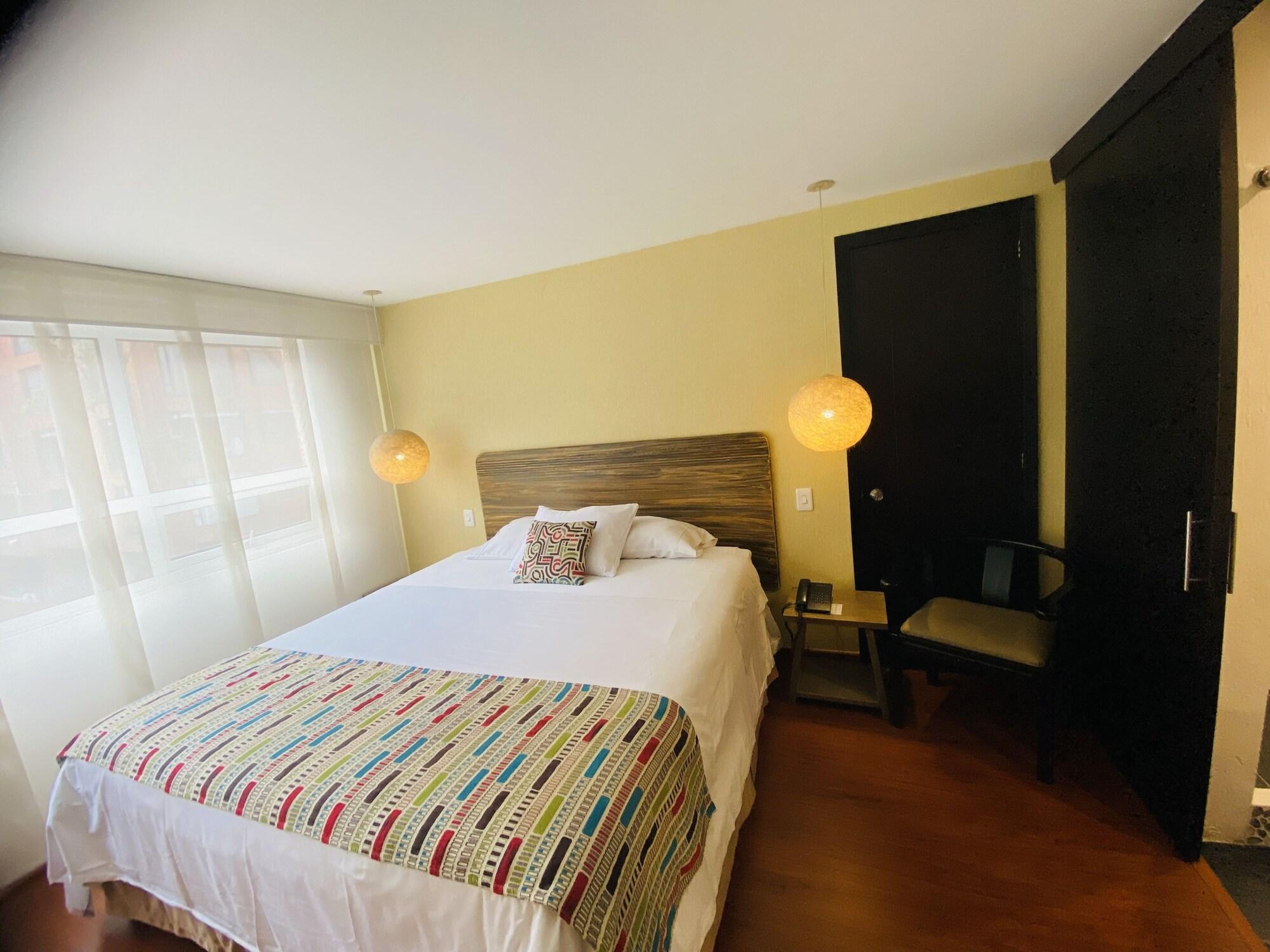 Hotel Retiro 84 By Mij