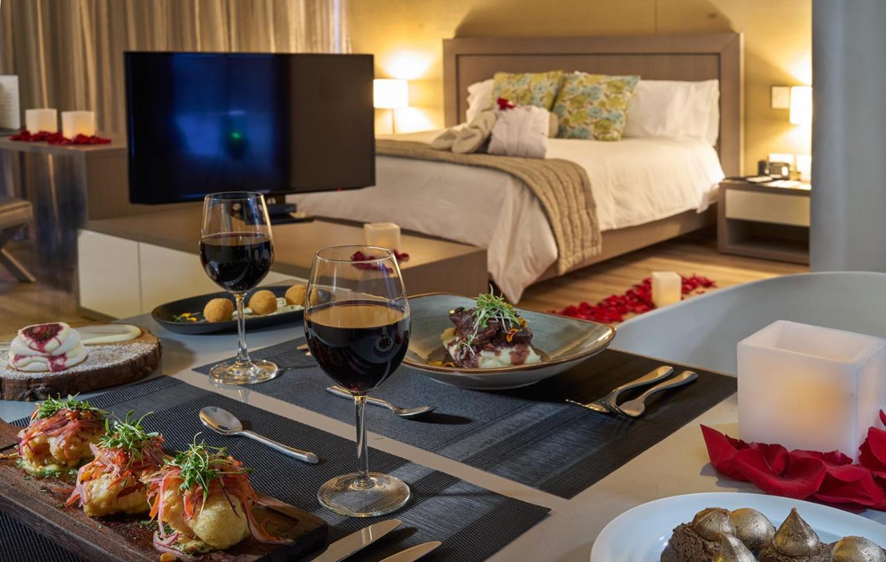 Hotel 100 Luxury By Preferred 5*
