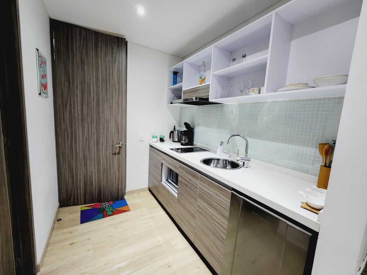 Apartment Lovely, Great Location, 24 Hrs Security In Chapinero Bogota