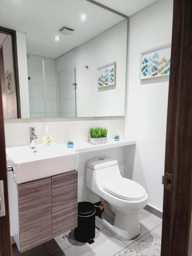 Lovely, Great Location, 24 Hrs Security In Chapinero * Bogota