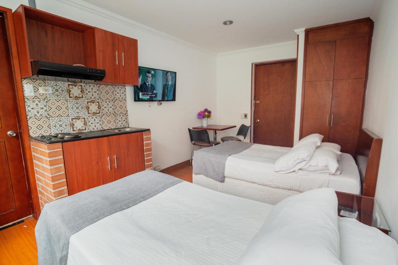 Apartasuites & Plaza 36 Apartment Bogota