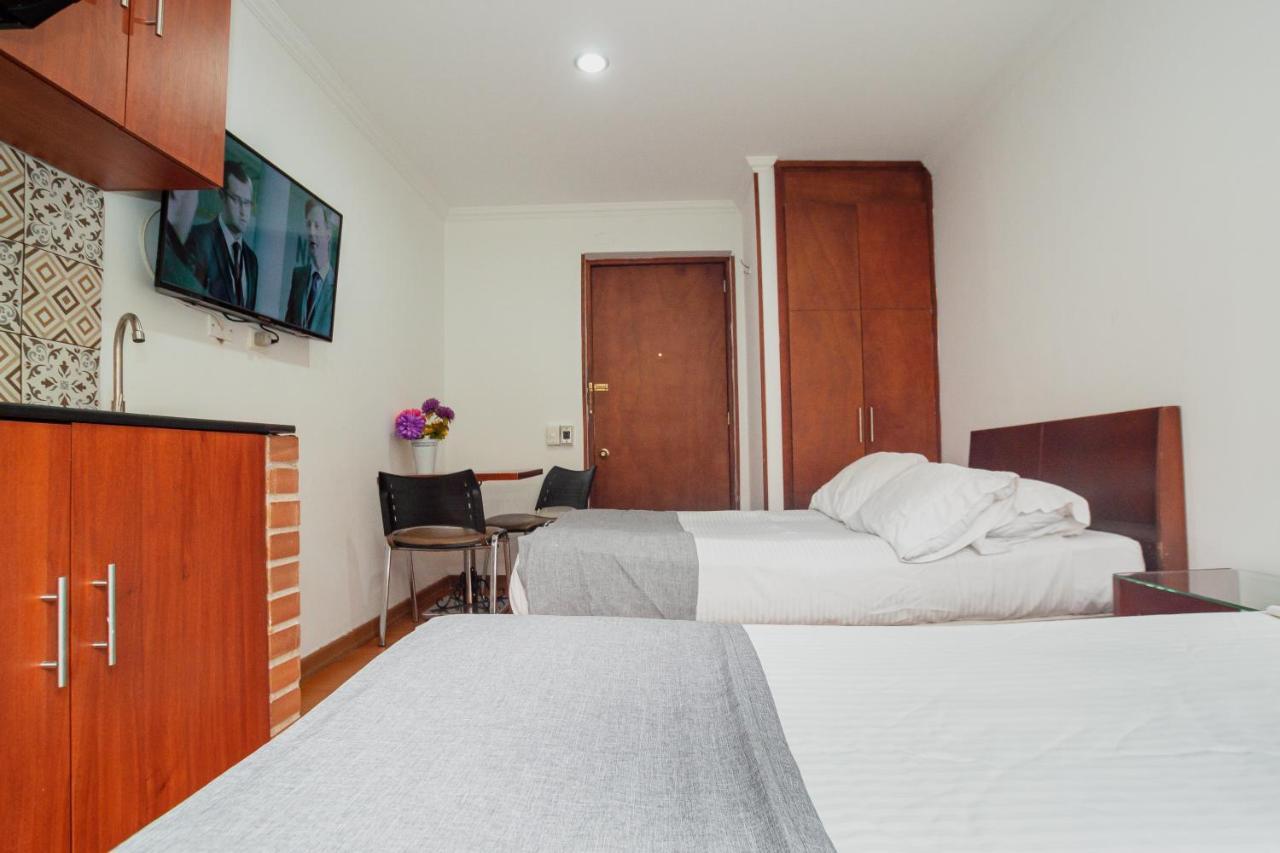 Apartasuites & Plaza 36 Bogota