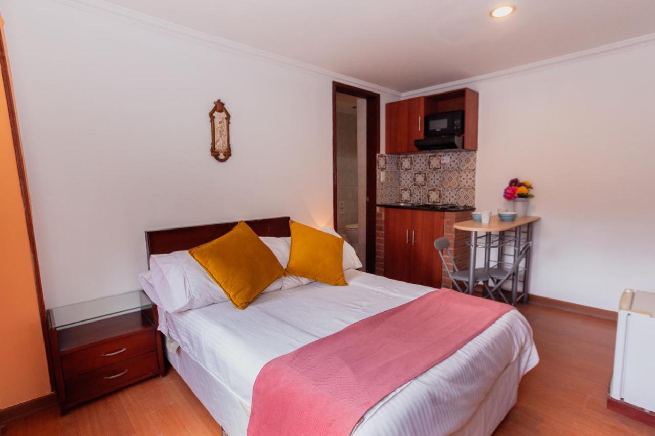 Apartasuites & Plaza 36 Apartment Bogota