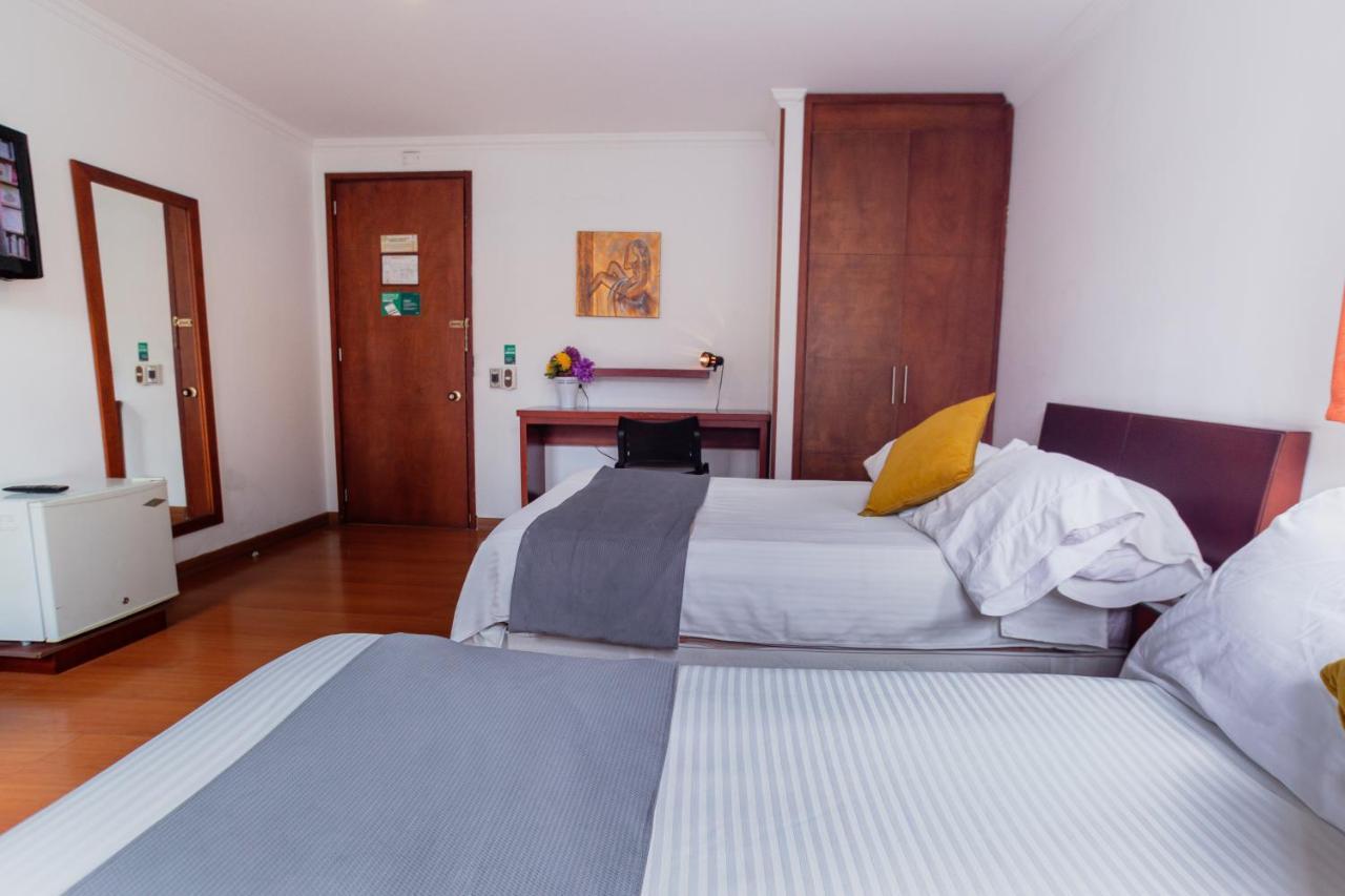 Apartasuites & Plaza 36 Bogota