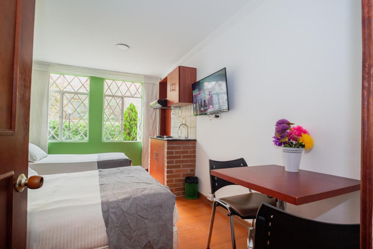 Apartasuites & Plaza 36 * Bogota