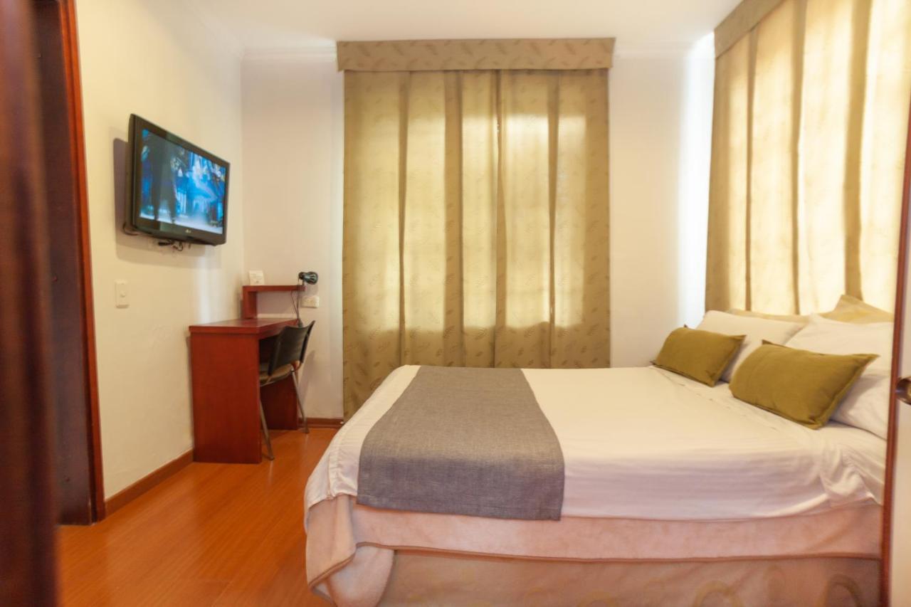 Apartasuites & Plaza 36 Bogota