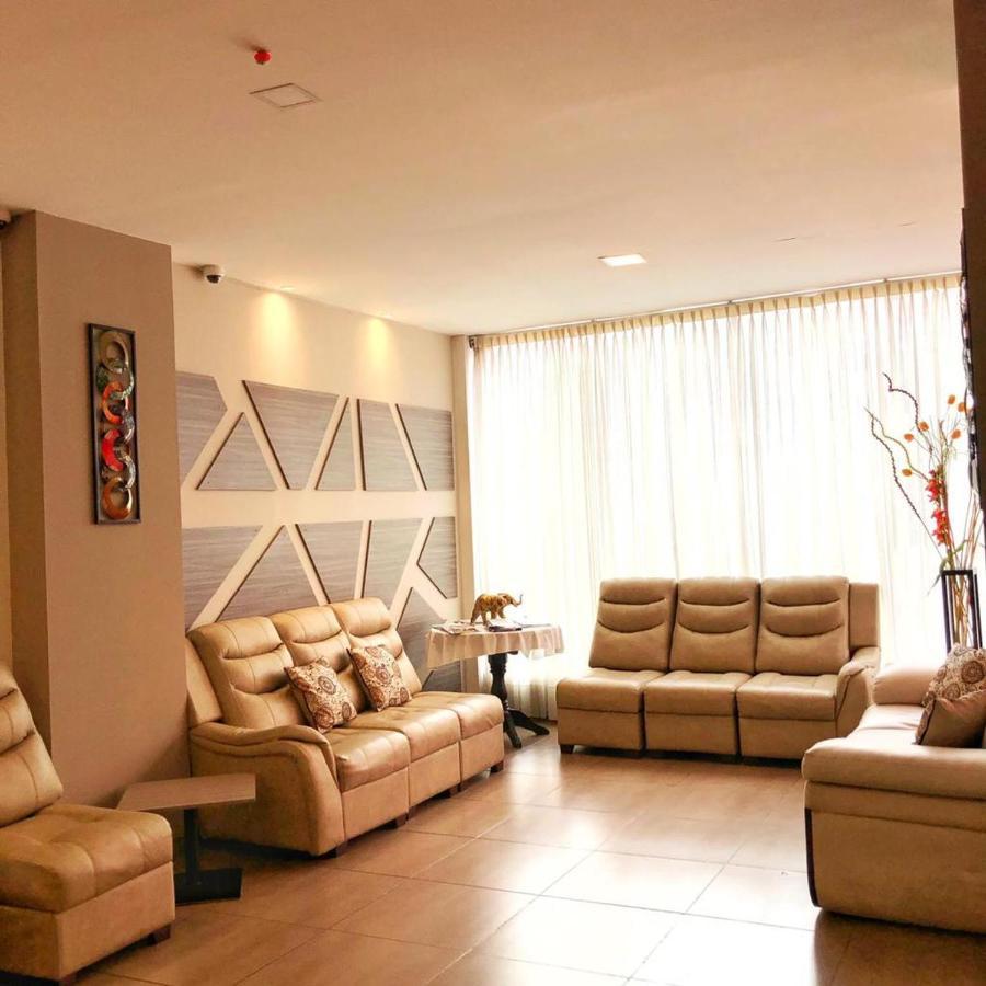Hotel Hm Expo