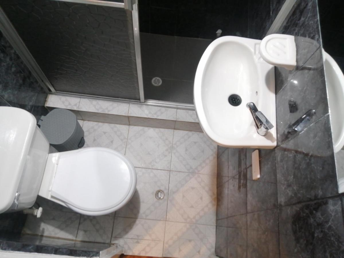 Casa de hóspedes Privada Cerca Al Aeropuerto Y Terminal