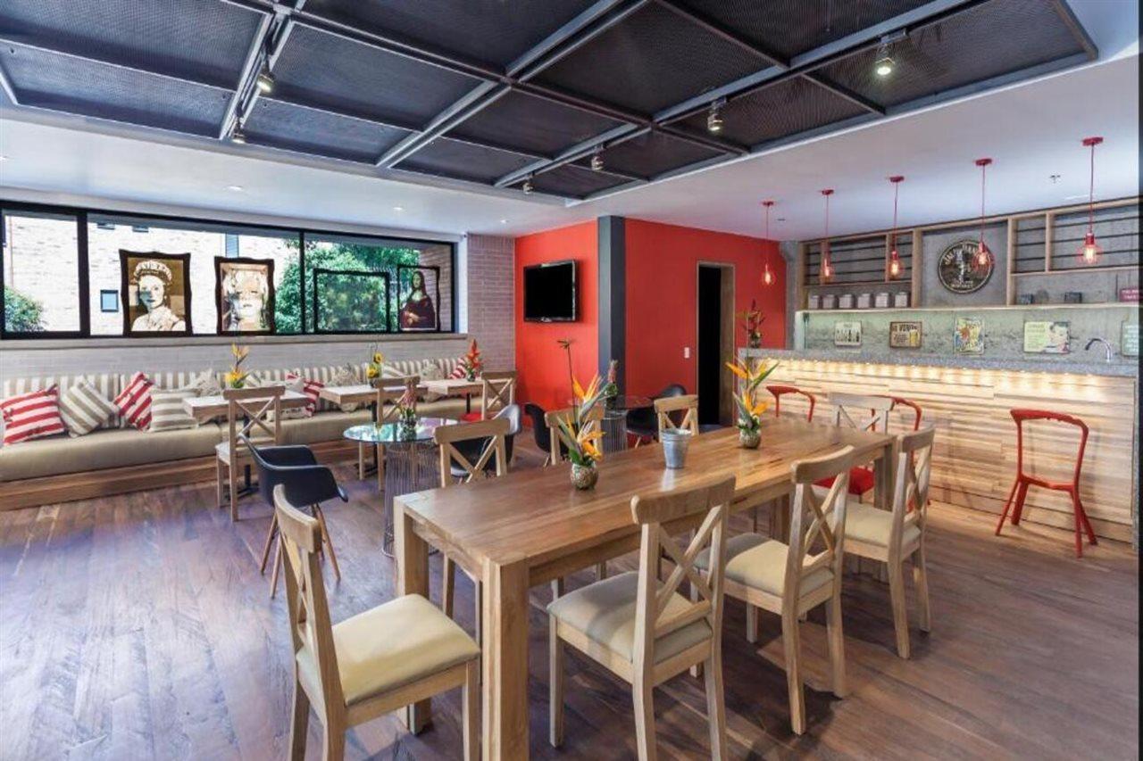 Mika Hotel 3*
