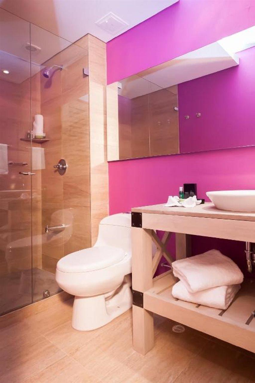 Mika Hotel 3*