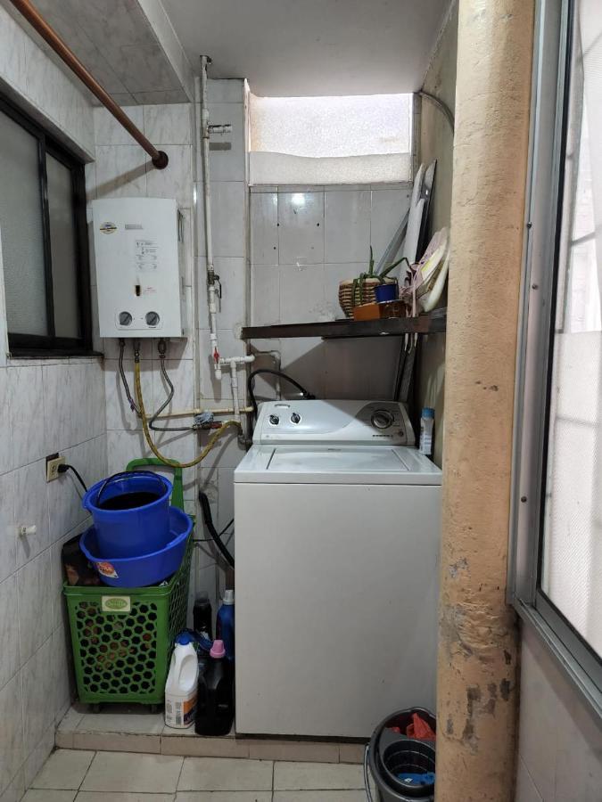 Carrera 13 # 20-56 Apto 202 - Barrio Alameda, Centro Homestay