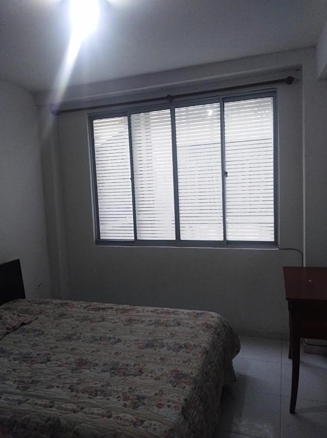 Carrera 13 # 20-56 Apto 202 - Barrio Alameda, Centro * Bogota