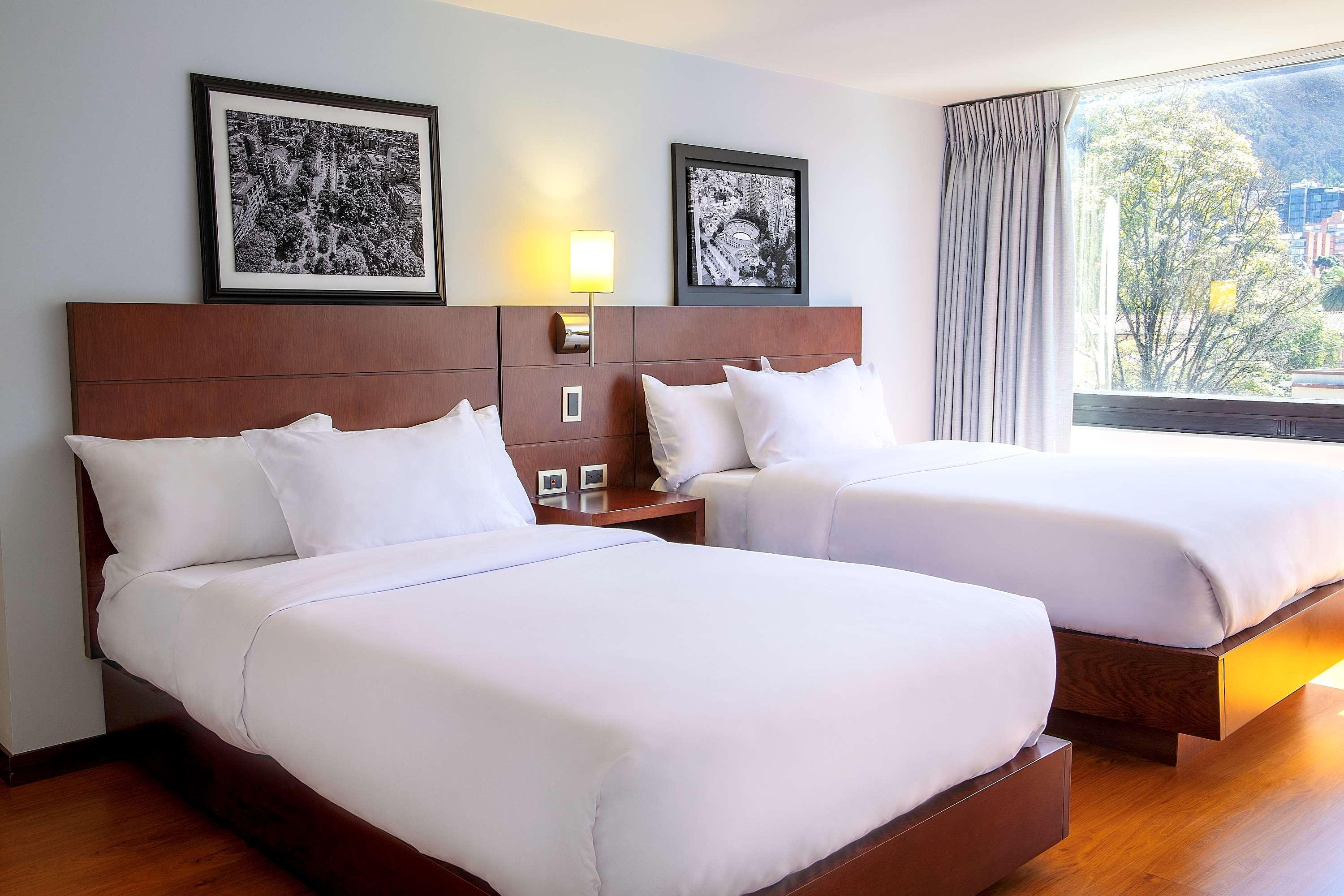 Hotel Radisson Metrotel 4*