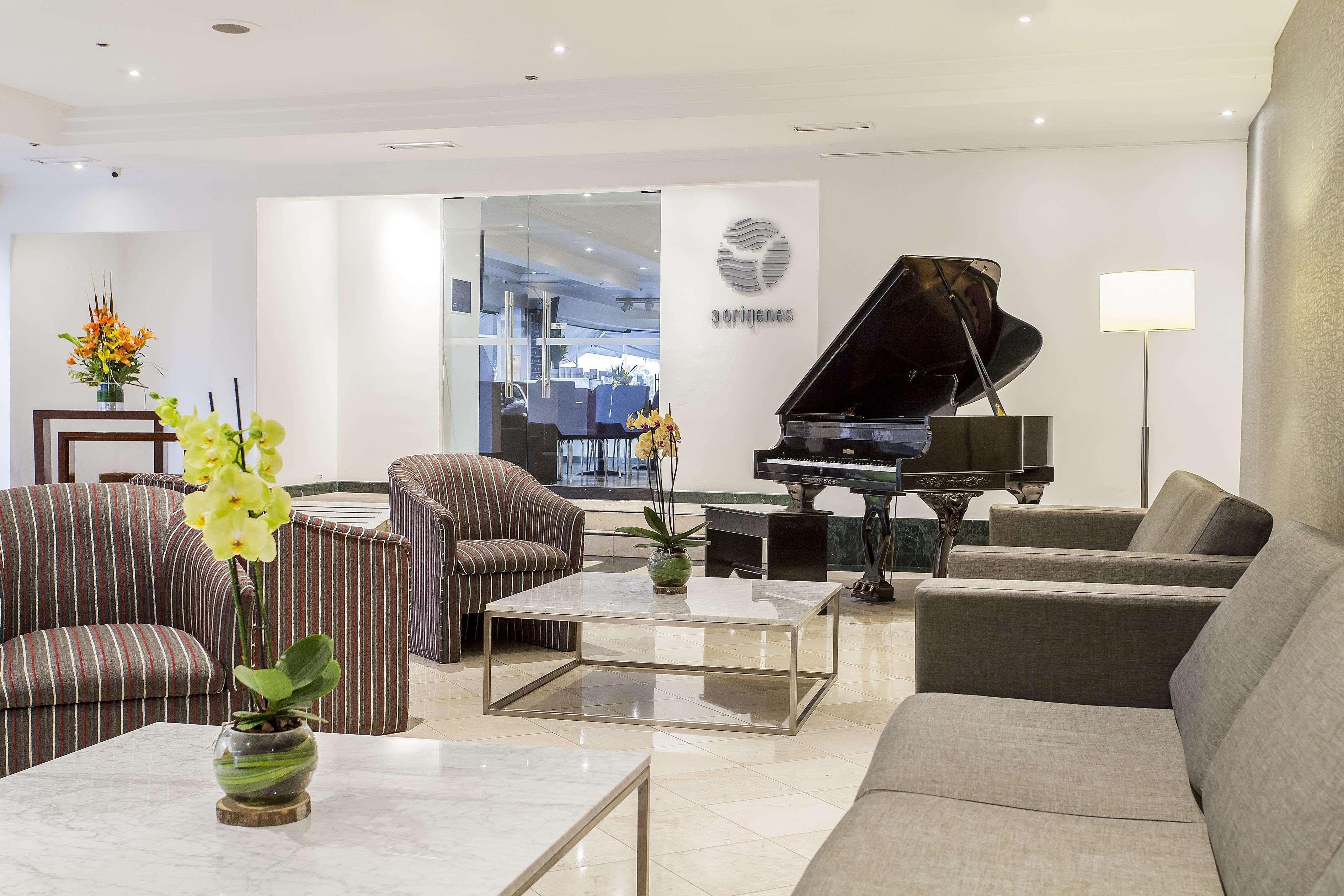 Hotel Radisson Metrotel 4*
