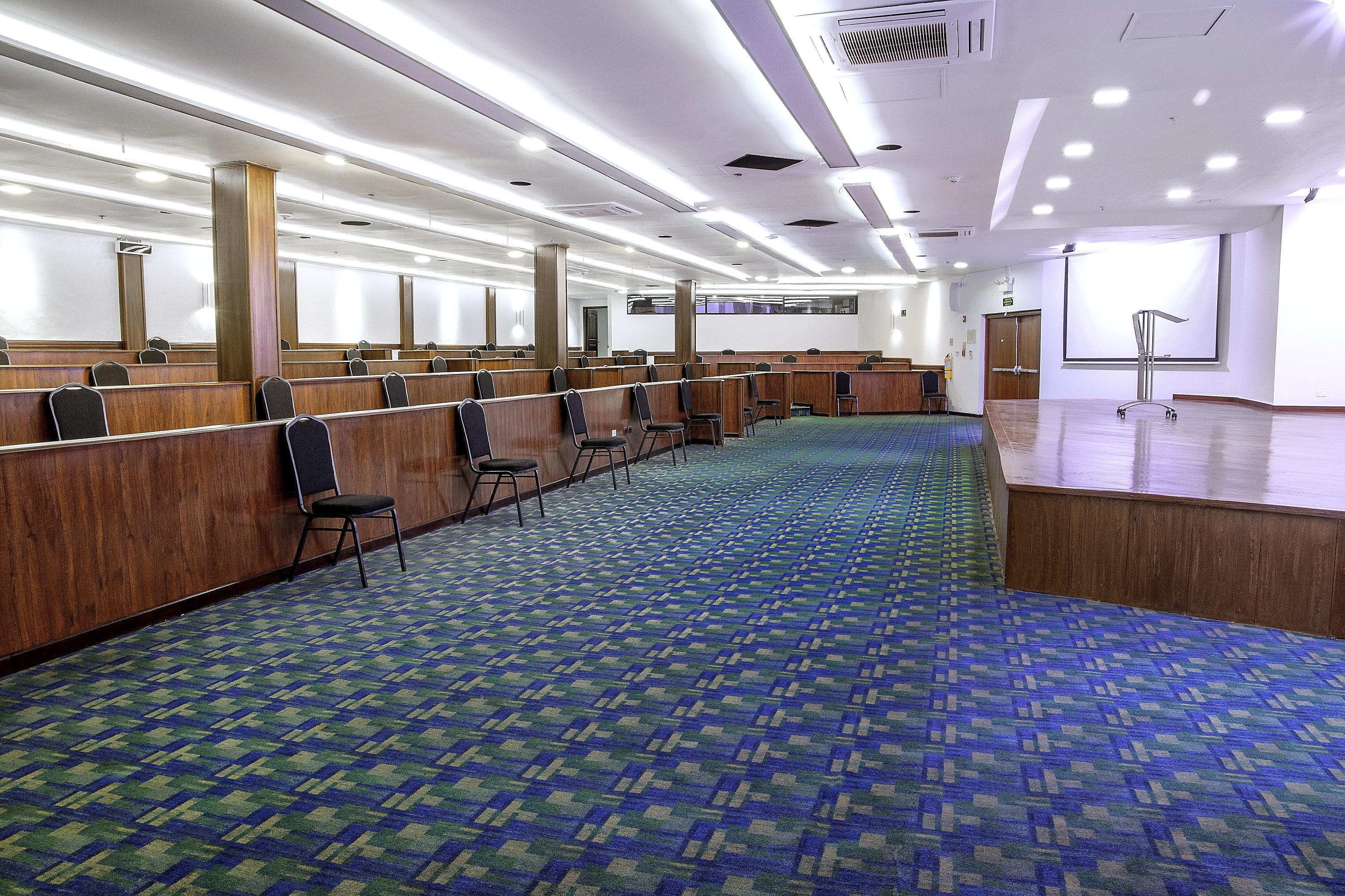 Hotel Radisson Metrotel 4*