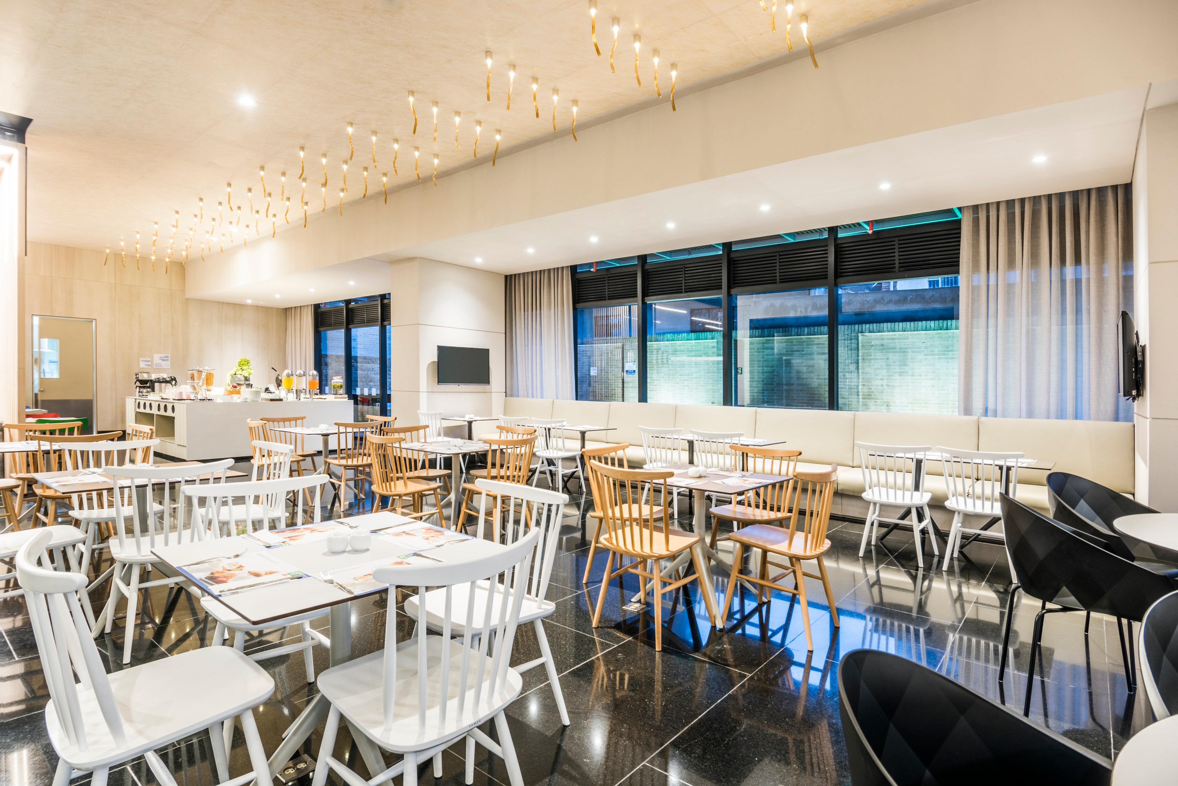 Express & Zona Financiera By Ihg Hotel 4*