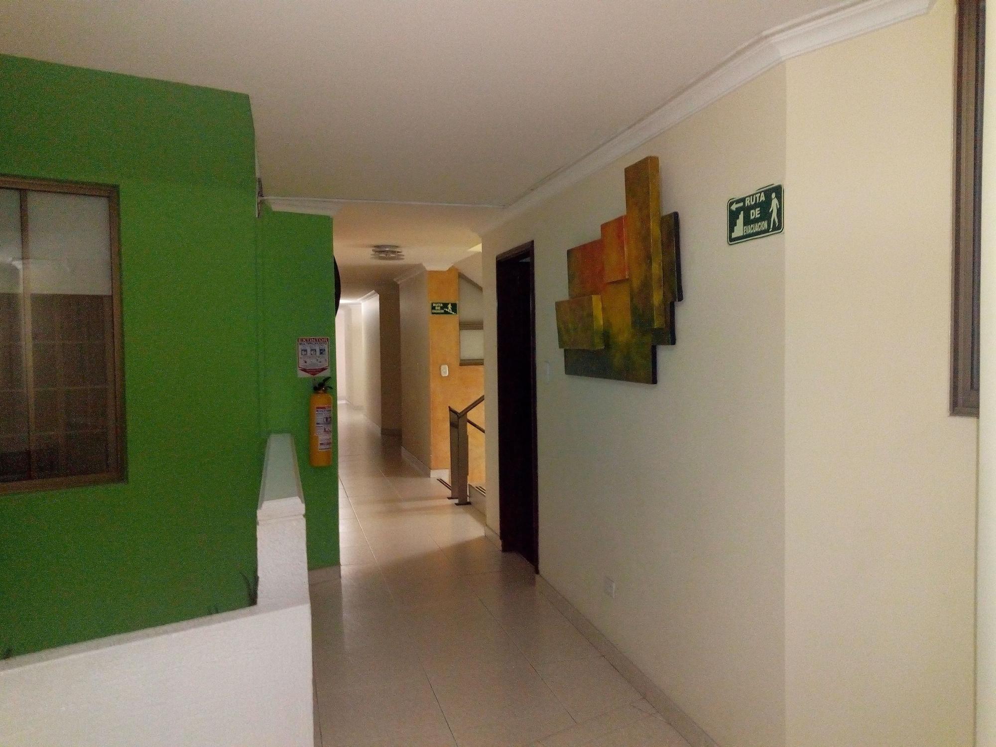 Ayenda Normandy Hotel Bogota