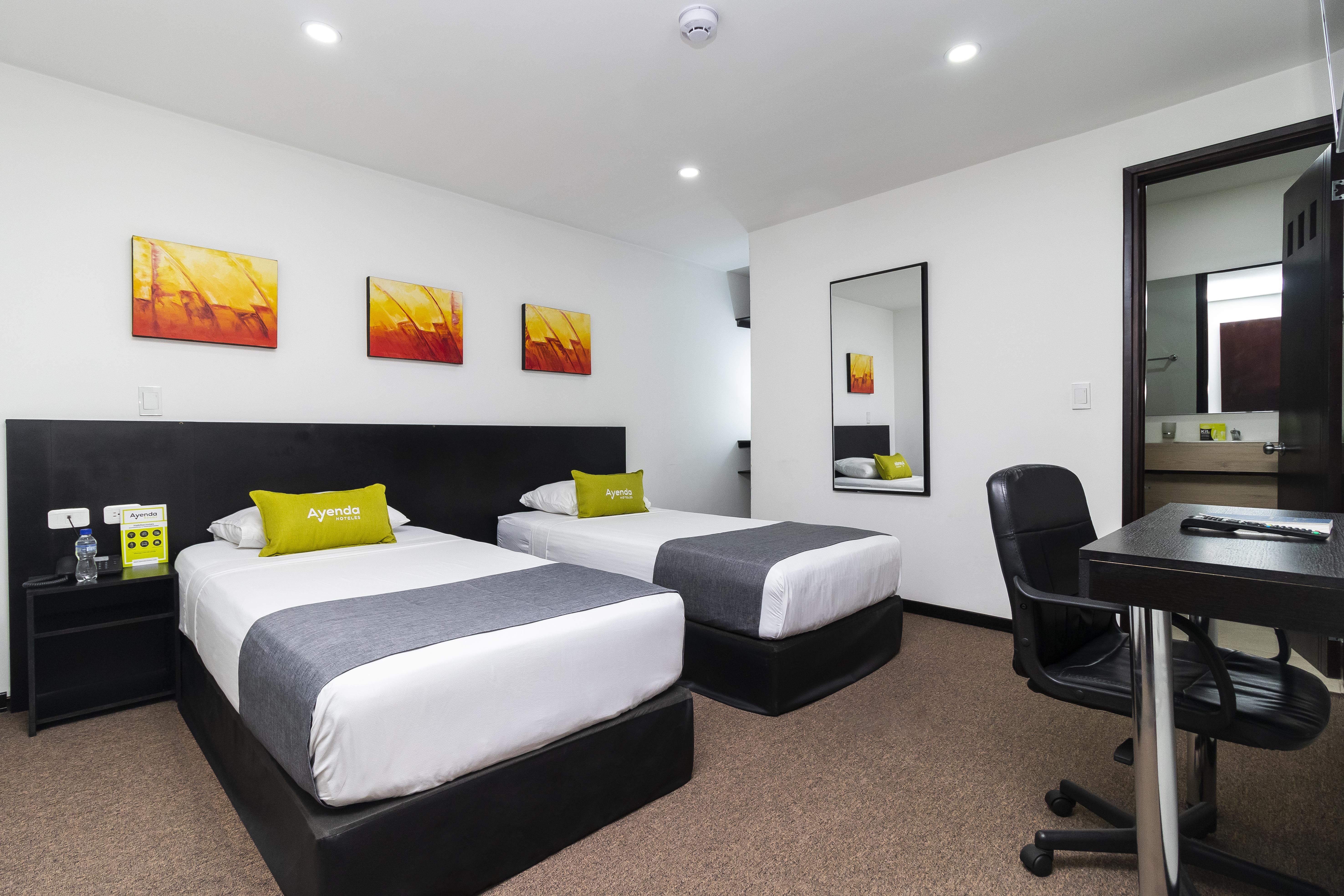 Ayenda 1063 Golden Hotel