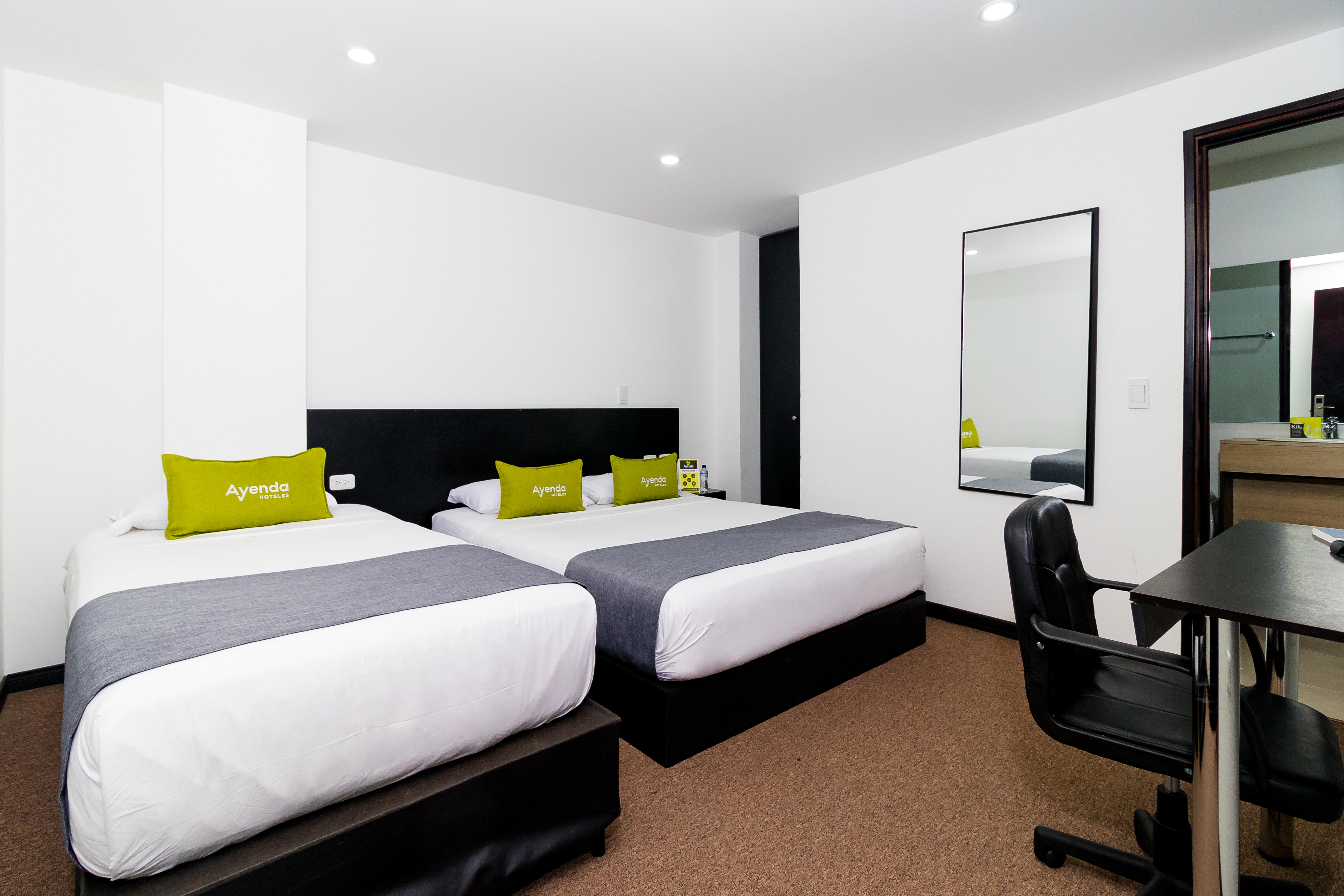 Ayenda 1063 Golden Hotel 4*