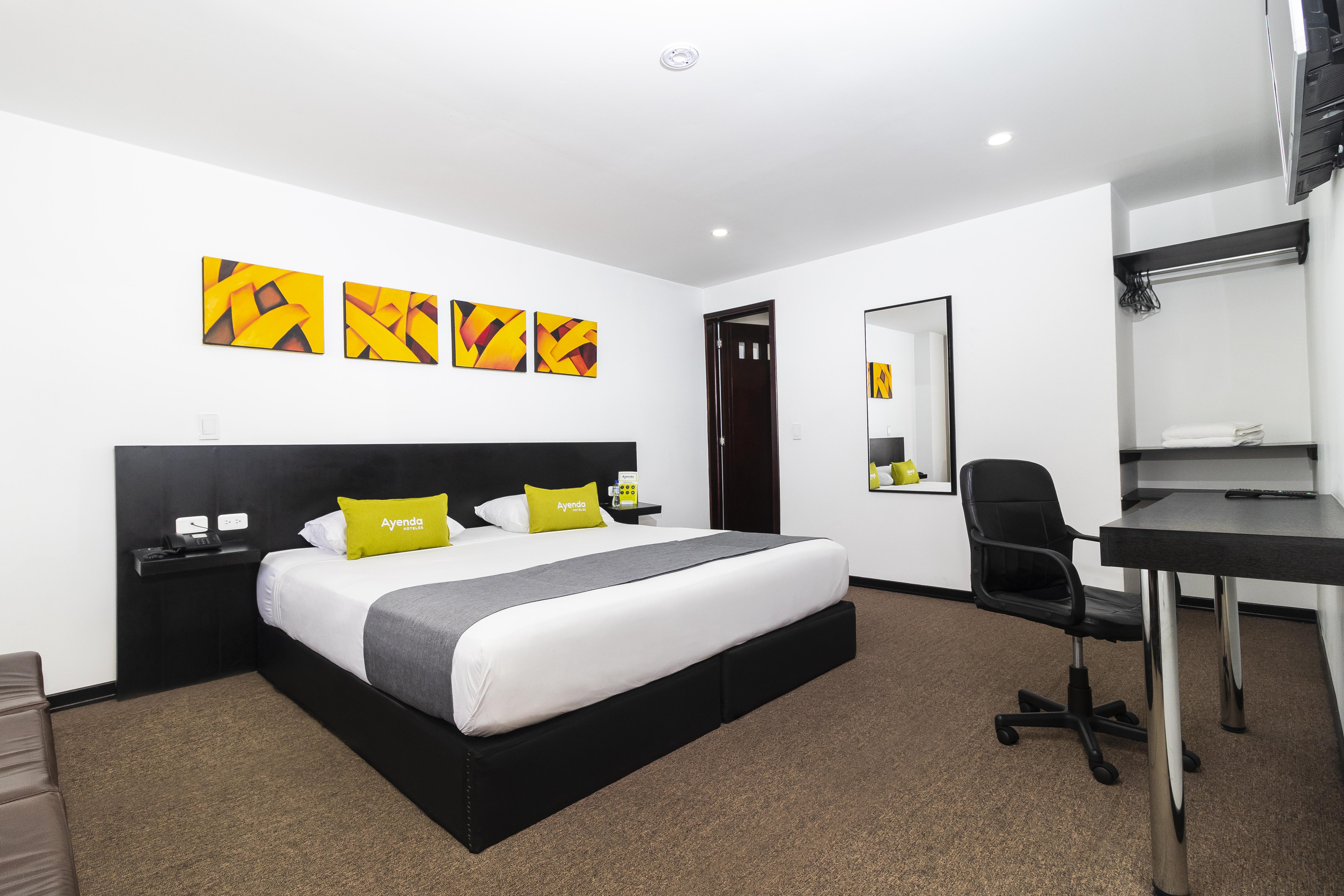 Ayenda 1063 Golden Hotel Bogotá