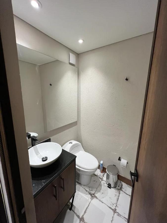R2 - Moderno Loft En La Historica Candelaria * Bogota