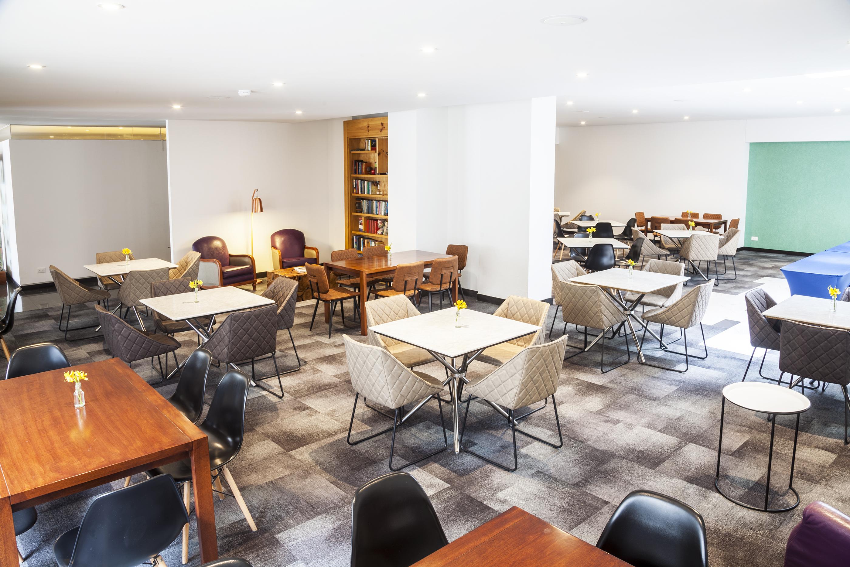 Hotel Viaggio Nueve Tres 4*