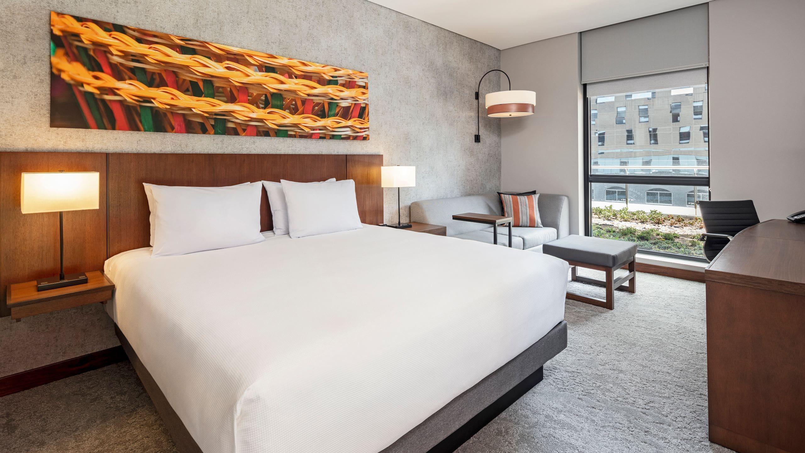 Hyatt Place Convention Center Hotel 4*