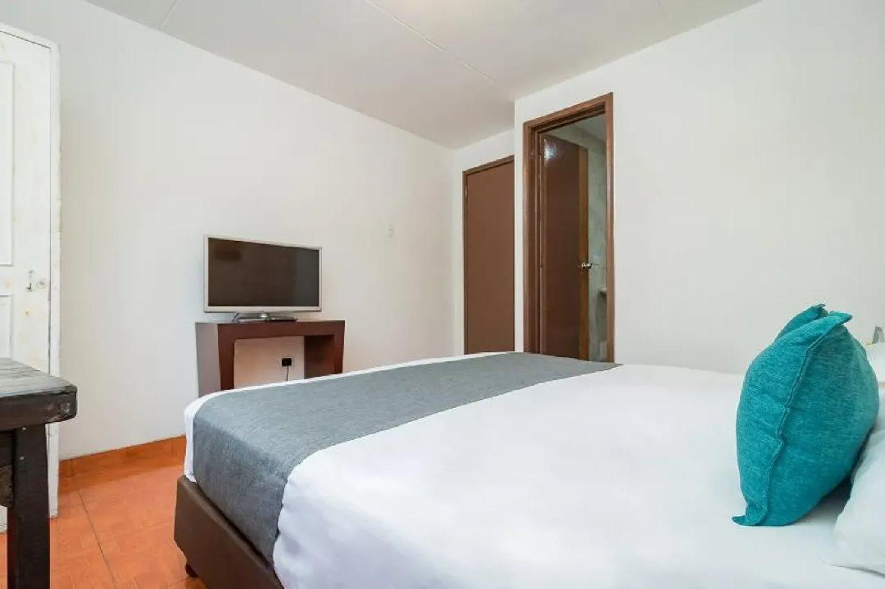 Ayenda Casa Maconglo - Hotel1022 Bogota