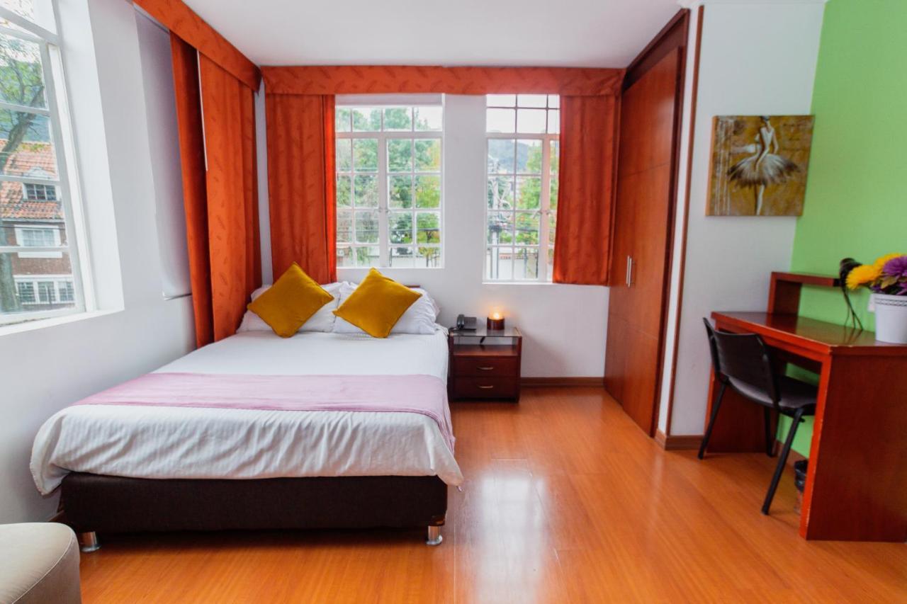 Apartasuites & Plaza 36 *