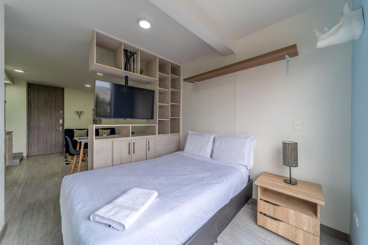 Gratamira 131 X Ahead Apartment