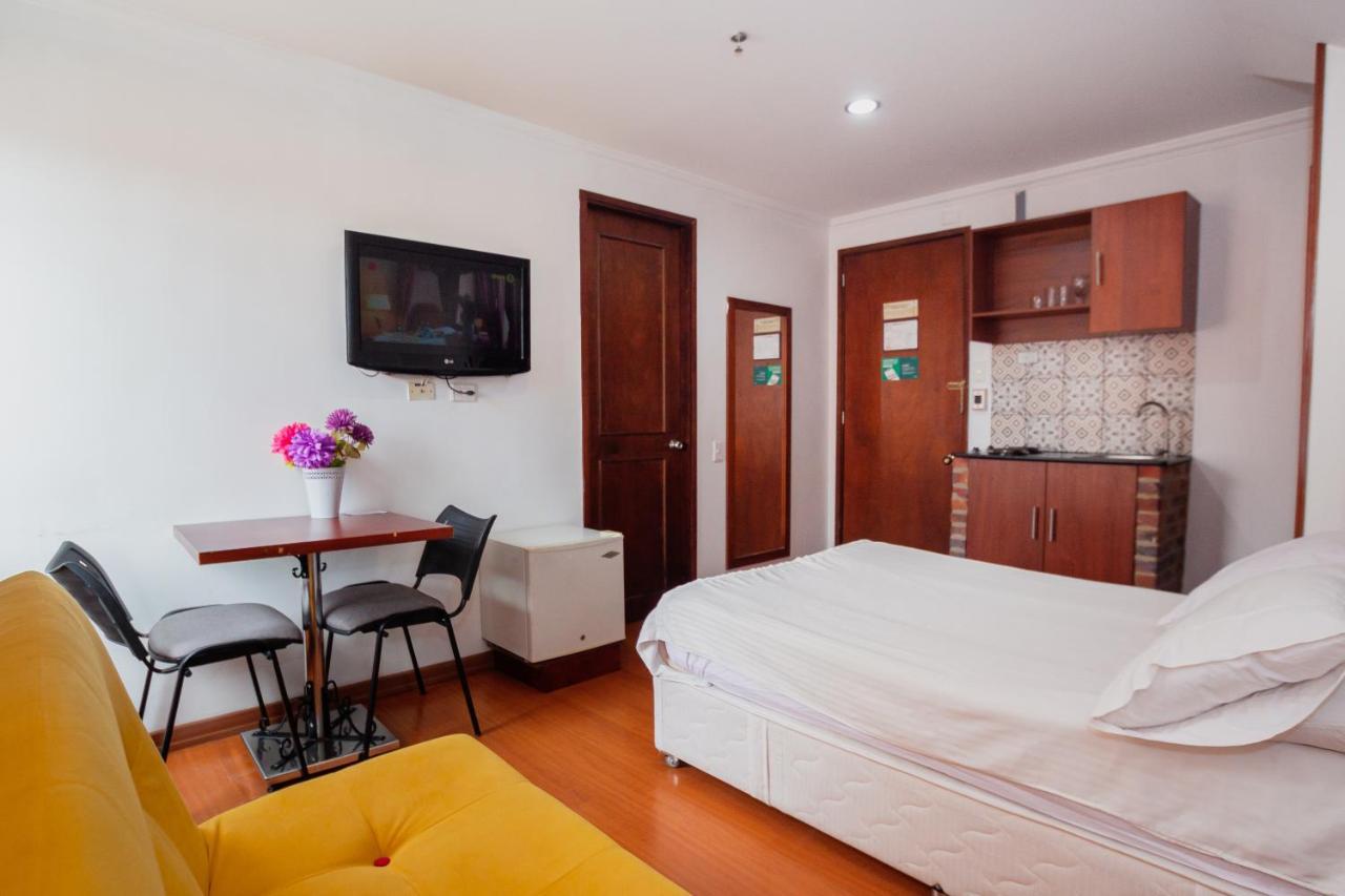 Apartasuites & Plaza 36 * Bogota