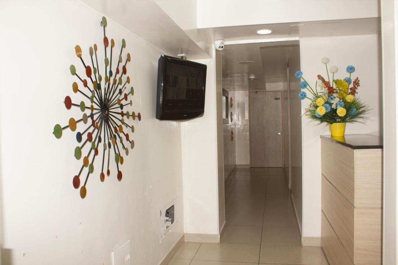 Chapinero, Galerias Charles 52 Apartment