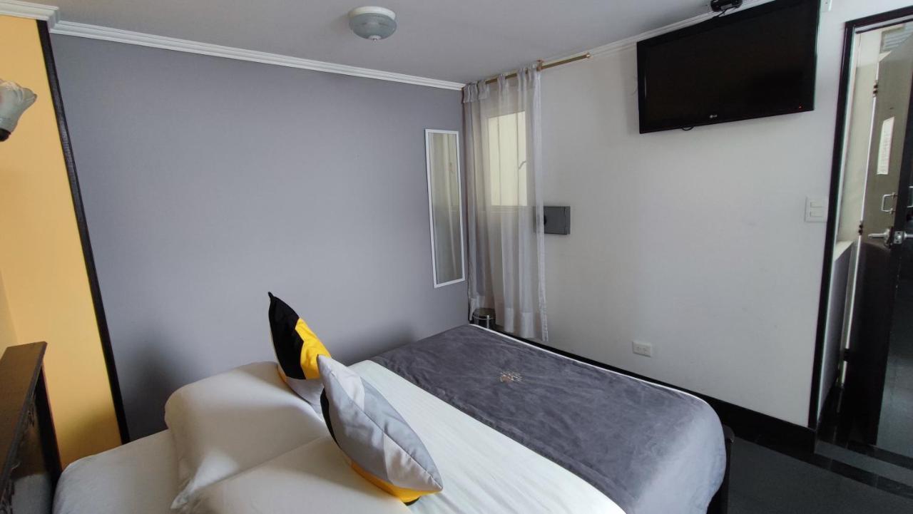 Rivera Deluxe Bogota