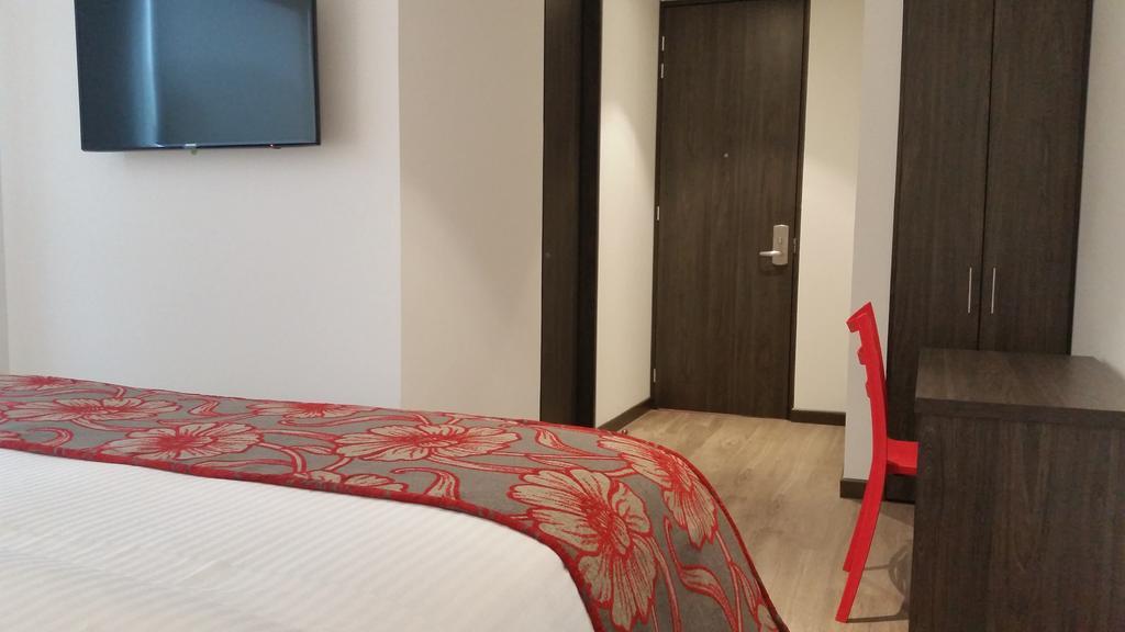 Hotel Az 4*