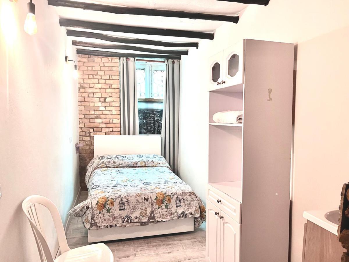 Guest house Casa Artistica Candelaria 3*