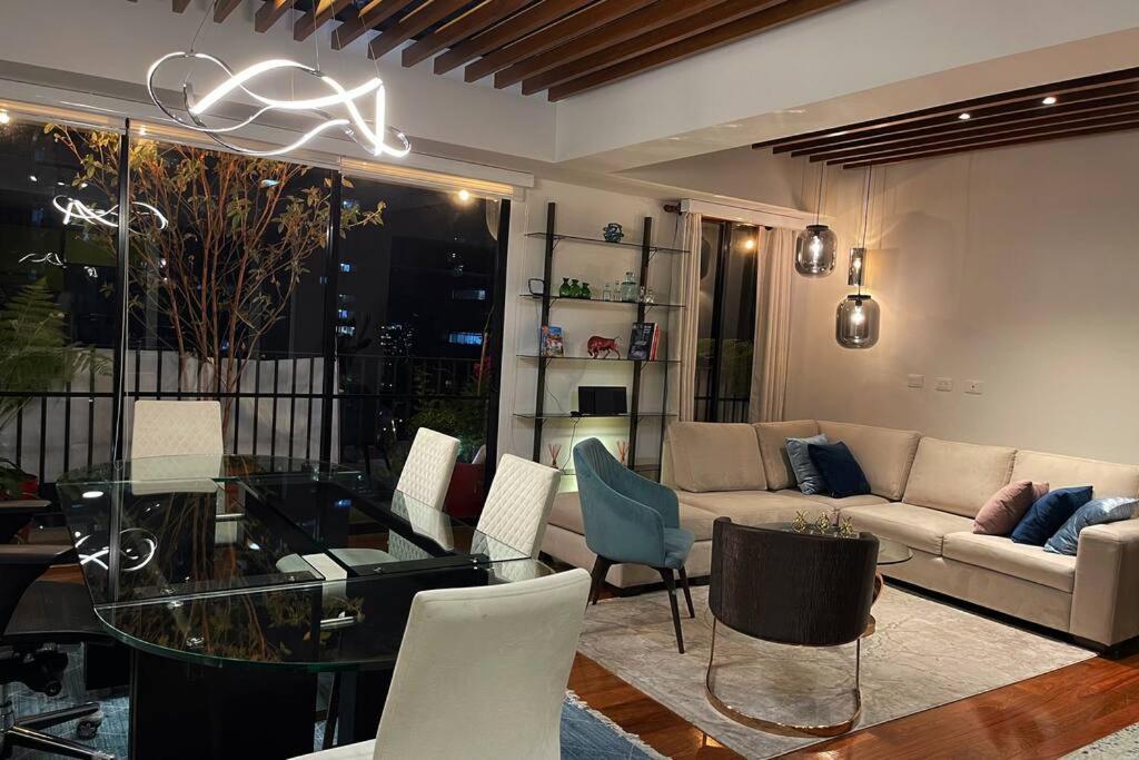Bespoke Suite, Unique Location *