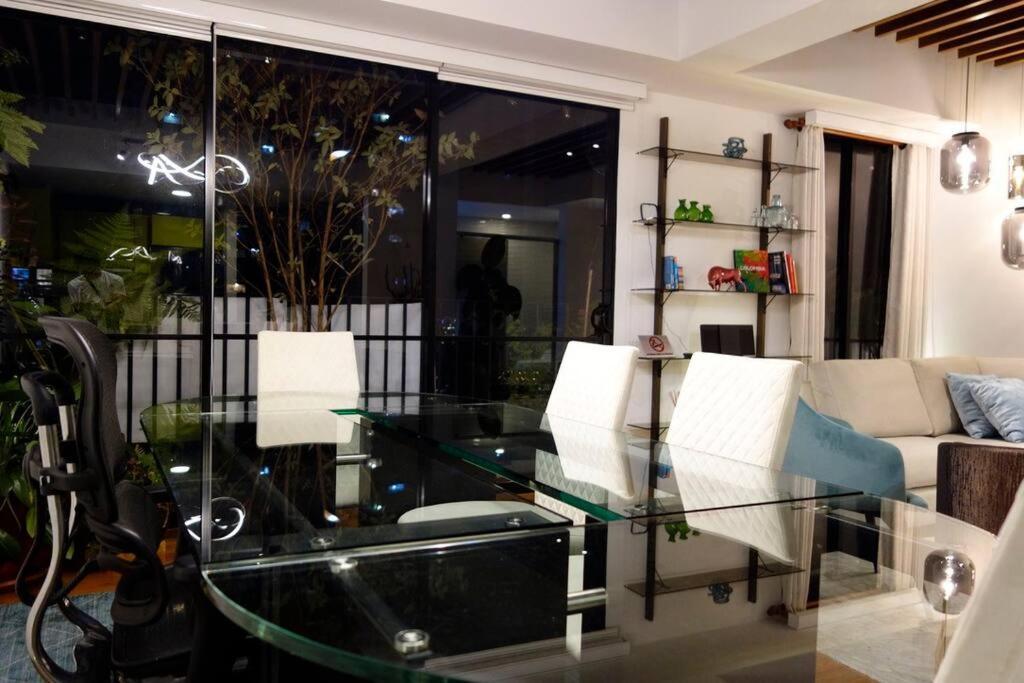 Apartment Bespoke Suite, Unique Location *