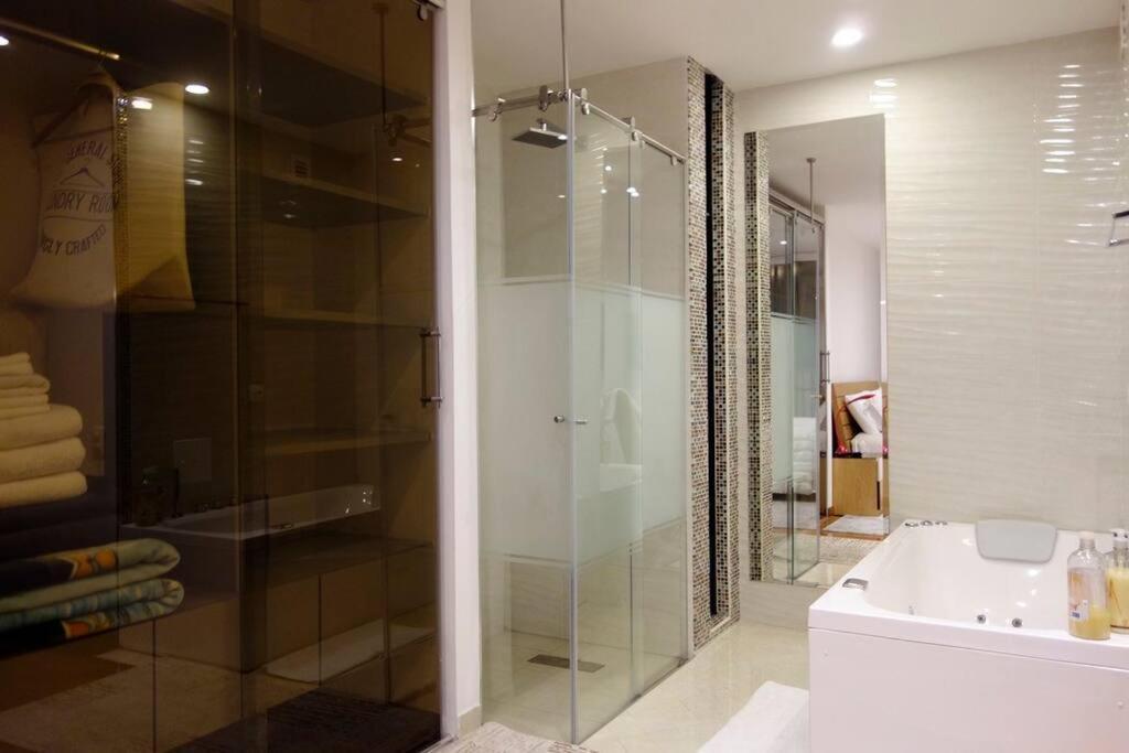 Bespoke Suite, Unique Location Bogota