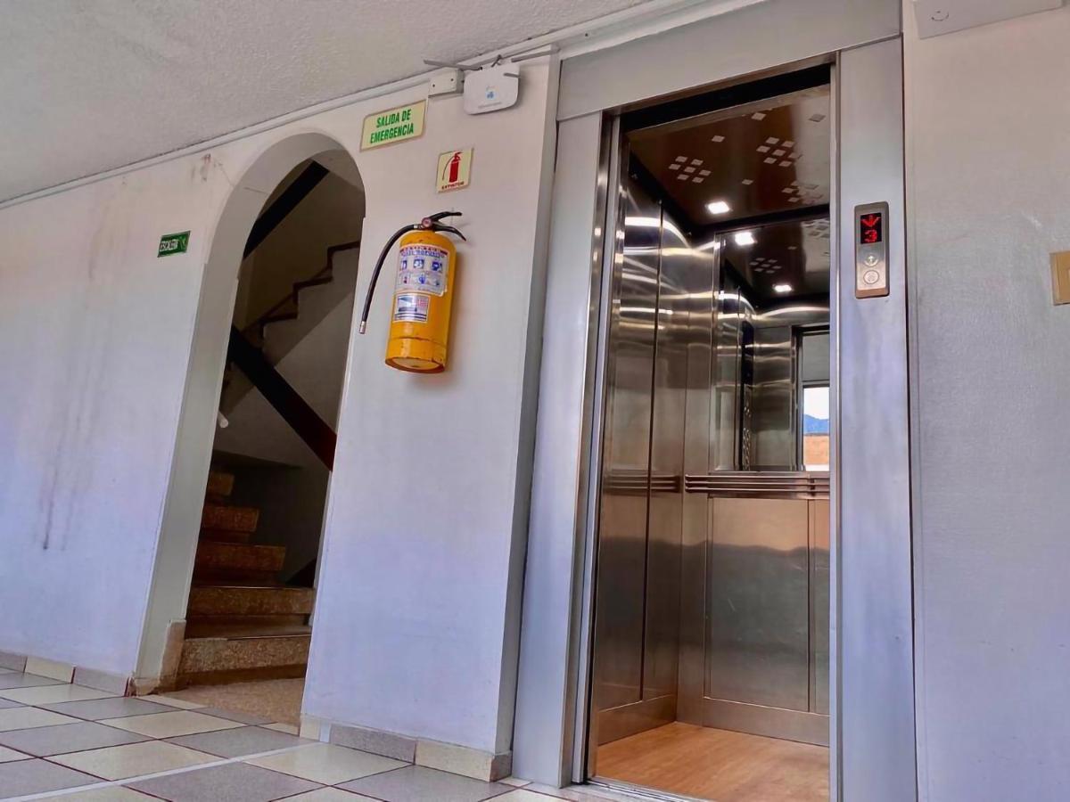 Centrico, Comodo Con Dos Camas En Chapinero * Bogota