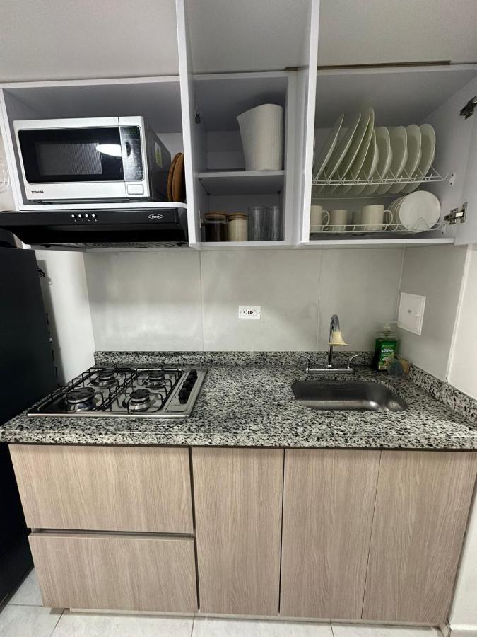 Nuevo Y Hermoso Aparta Estudio Con Excelente Ubicacion Sector Modelia Apartment