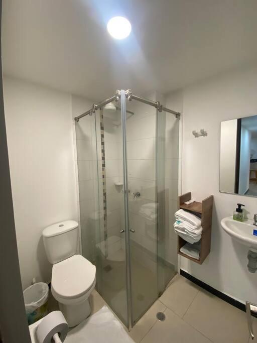 Apartment Moderno Cerca Al Aeropuerto