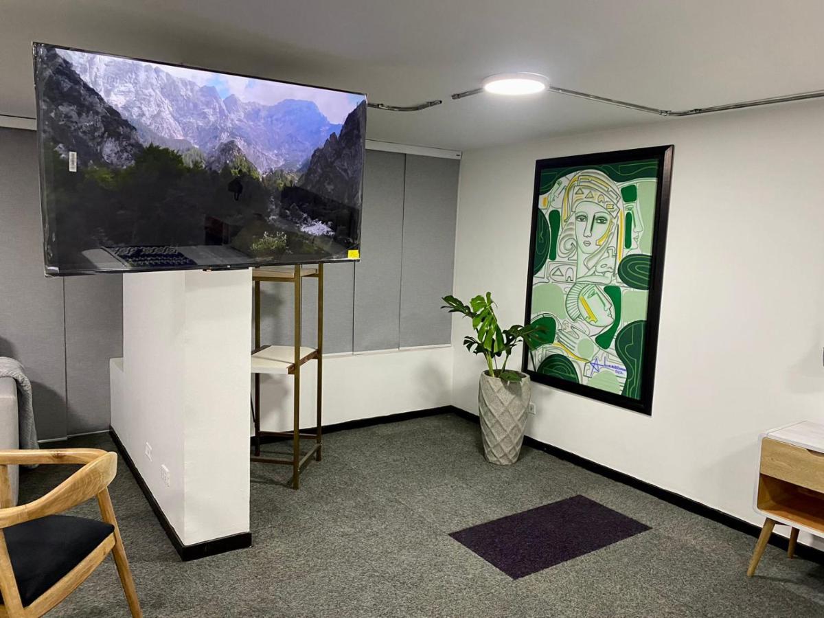 Home76 Apartment Bogota