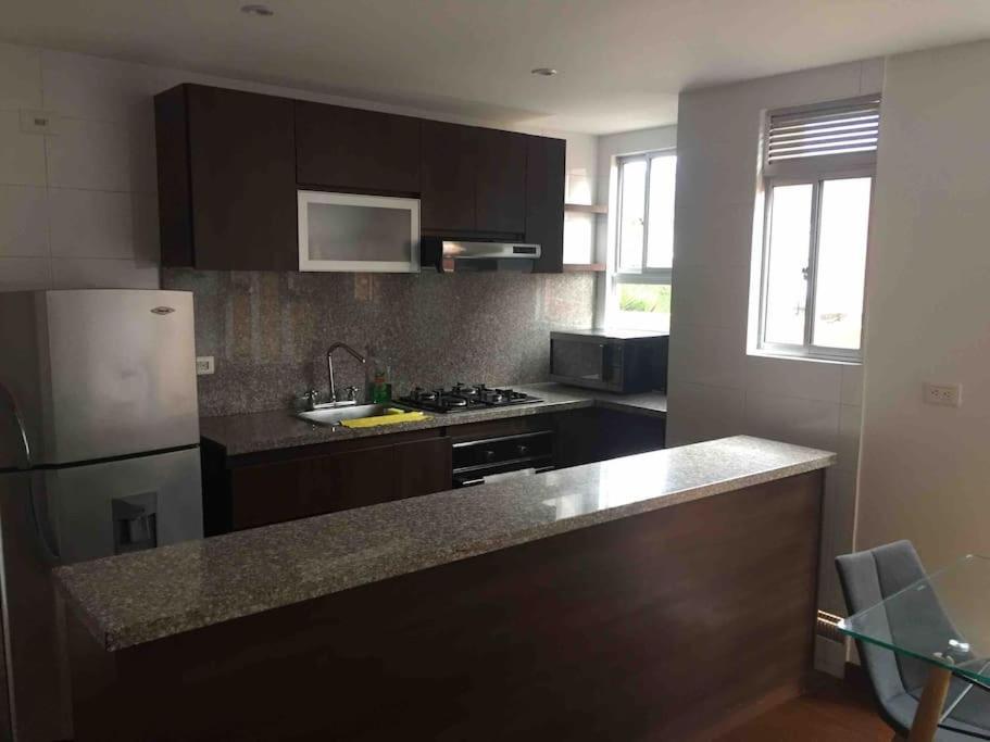 Apartment Con Terraza Privada- Clinica Reina Sofia Bogota
