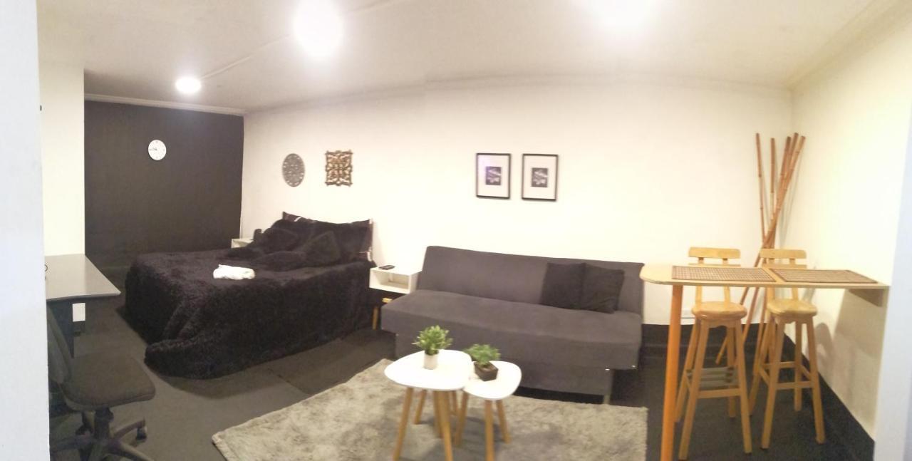 - Plaza De Toros Apartment *