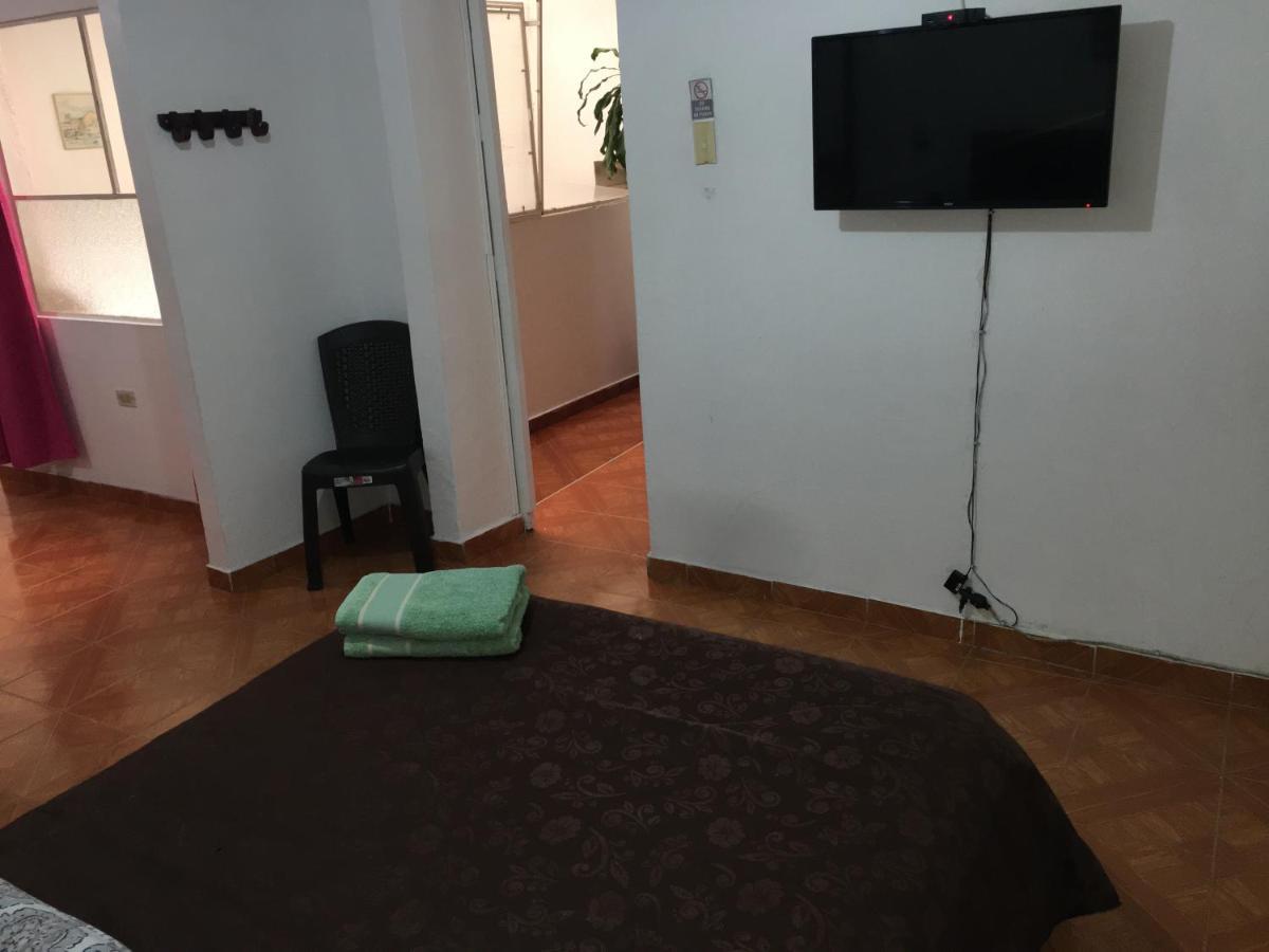 Dorado Airport & Homestay