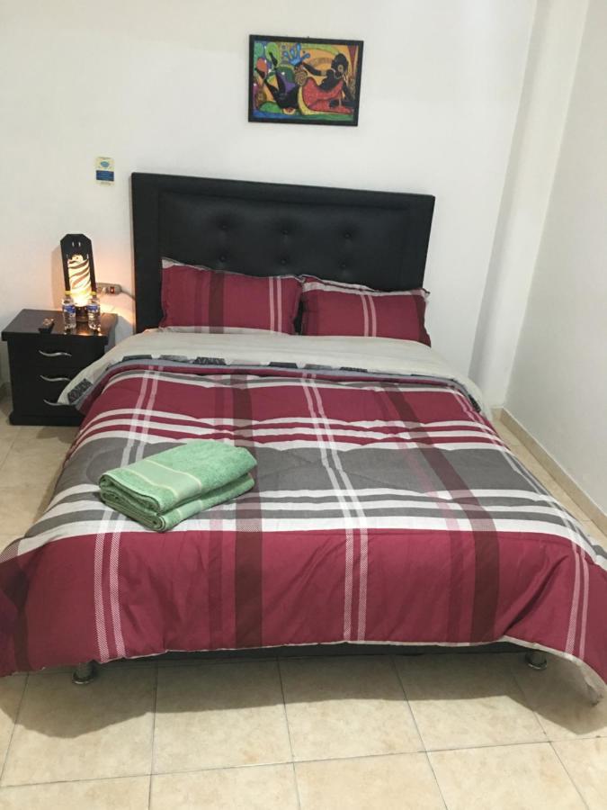 Homestay Dorado Airport &