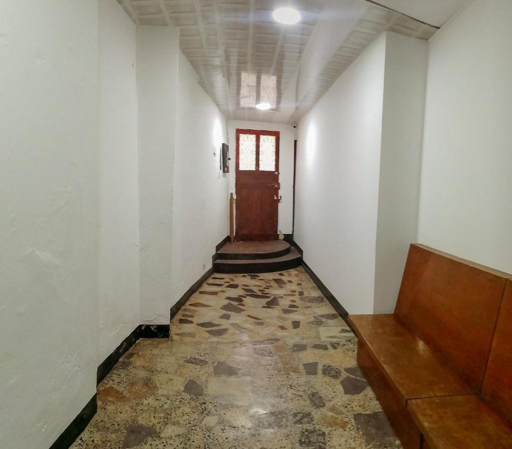 - Plaza De Toros Apartment *